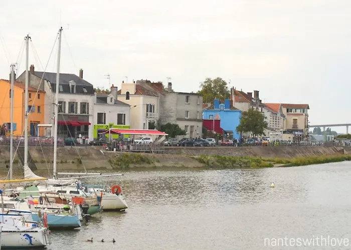 Maison Pour 4 Personnes Au Cœur Du Vignoble Nantais Hébergement de vacances Le Loroux-Bottereau